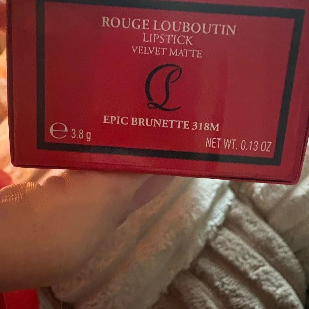 Christian Louboutin Velvet Matte Lipstick in Red Box (Epic Brunette 318M)